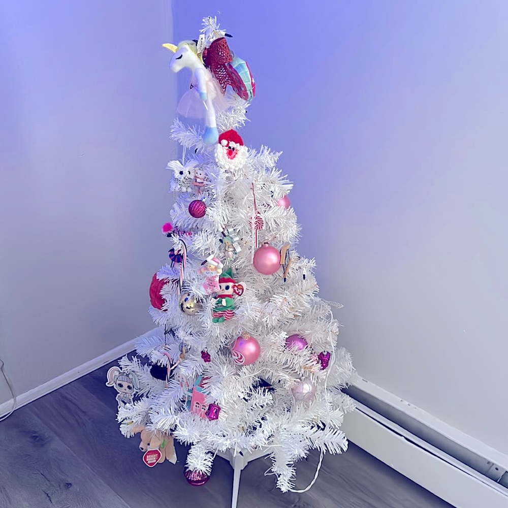 3.5 -4ft white Christmas tree